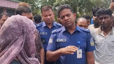 নান্দিনায় রাজীব বাস ও সিএনজি আটকে দিল এলাকাবাসী