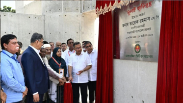 ওসমানী উদ্যানে জুলাই স্মৃতিস্তম্ভ উদ্বোধন করলেন প্রধানমন্ত্রী